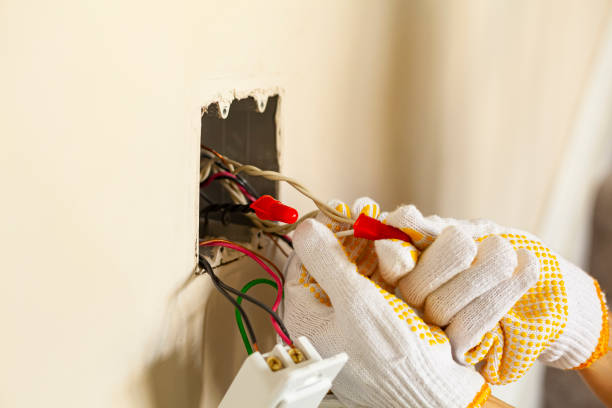 Best Commercial Electrical Services  in Newberg, OR